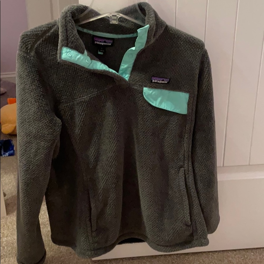 Grey and mint green Patagonia!